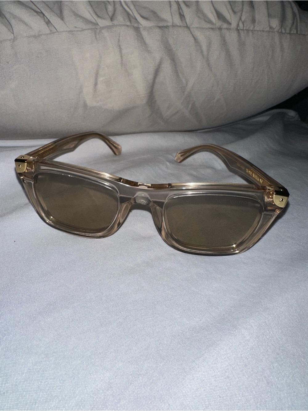 LV Heritage Square Sunglasses - Picture 5 of 12